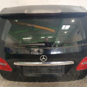 MERCEDES 200