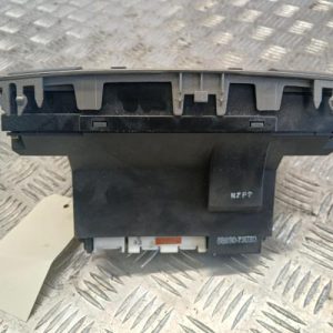 TOYOTA COROLLA VERSO 1