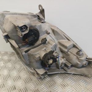 TOYOTA COROLLA VERSO 1