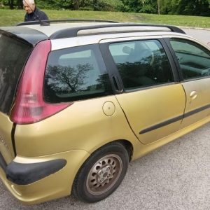 PEUGEOT 206