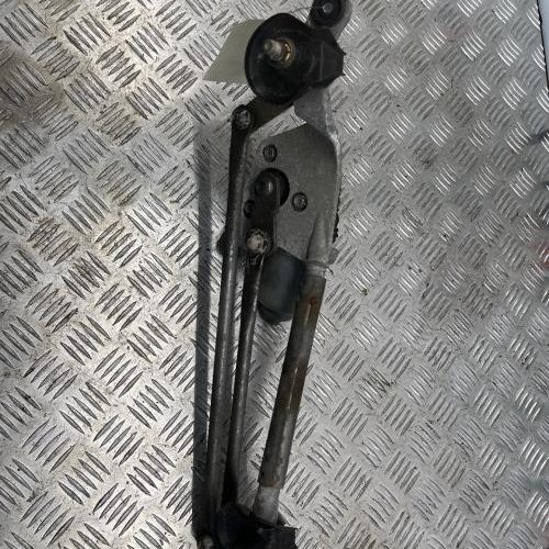 TOYOTA YARIS 2 PHASE 1