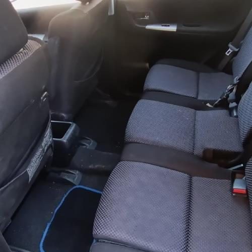 TOYOTA COROLLA VERSO 1