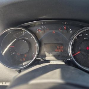 PEUGEOT 5008 1 PHASE 2