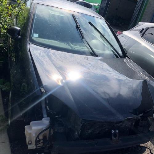 VOLKSWAGEN GOLF 5