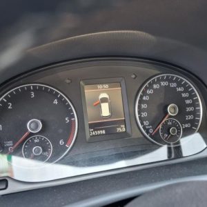 VOLKSWAGEN TOURAN 2