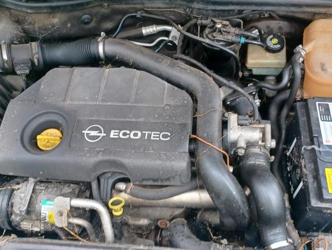 OPEL ASTRA H GTC PHASE 1