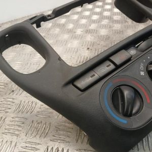 TOYOTA YARIS VERSO PHASE 2