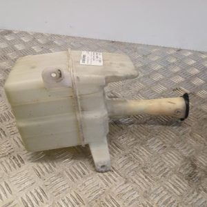 TOYOTA COROLLA VERSO 1