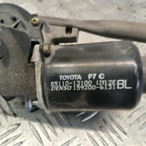 TOYOTA COROLLA VERSO 1
