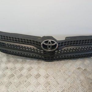 TOYOTA COROLLA VERSO 1
