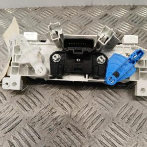 RENAULT TRAFIC 3 COURT PHASE 2