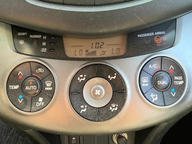TOYOTA RAV4 3 PHASE 2