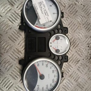 PEUGEOT 206+