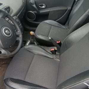 RENAULT CLIO 3 PHASE 2