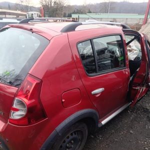 DACIA SANDERO 1