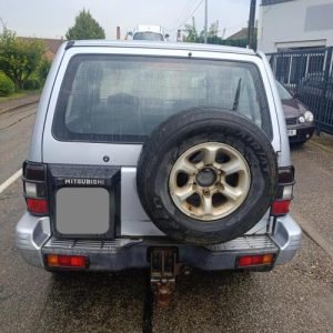 MITSUBISHI PAJERO 2