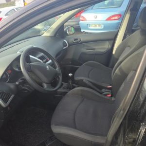 PEUGEOT 206+