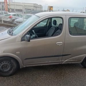 TOYOTA YARIS VERSO PHASE 2