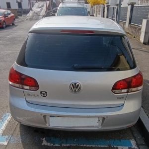 VOLKSWAGEN GOLF 6