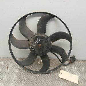 VOLKSWAGEN POLO 5