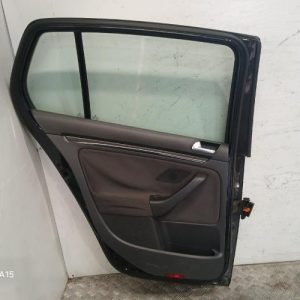 VOLKSWAGEN GOLF 5