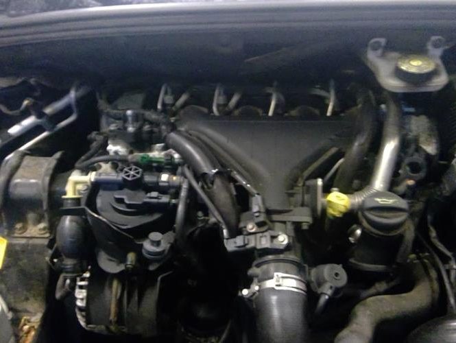 PEUGEOT 308 1