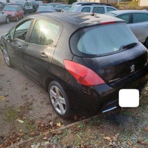 PEUGEOT 308 1