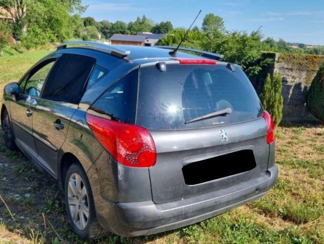 Peugeot 207 SW 1.6 HDI 16V - 90