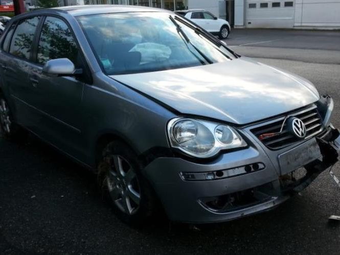 VOLKSWAGEN POLO 4 PHASE 2