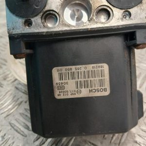 AUDI A4 2