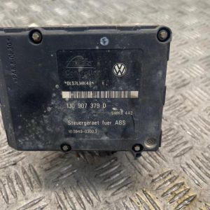 VOLKSWAGEN GOLF 4
