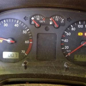 VOLKSWAGEN GOLF 4