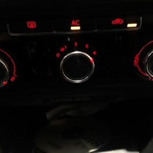 VOLKSWAGEN JETTA 4