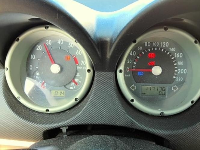 VOLKSWAGEN LUPO