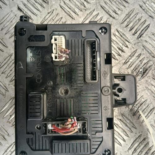 RENAULT CLIO 3 PHASE 2