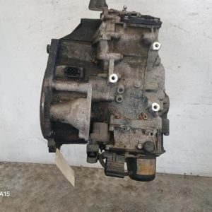 VOLKSWAGEN GOLF 5