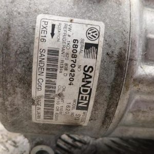 VOLKSWAGEN GOLF 5