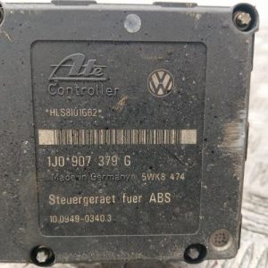 VOLKSWAGEN GOLF 4