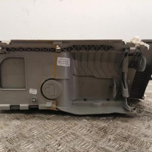 VOLKSWAGEN TRANSPORTER 6 PHASE 1