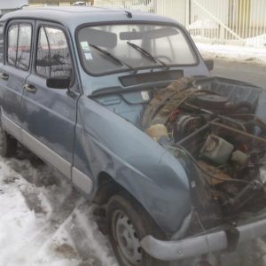 RENAULT R4