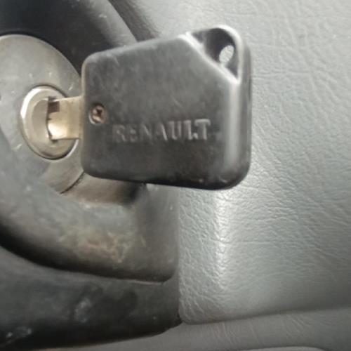 RENAULT LAGUNA 1 PHASE 1