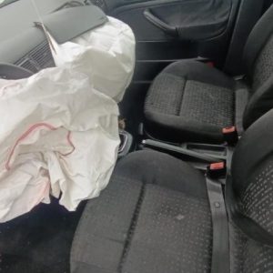 VOLKSWAGEN GOLF 4