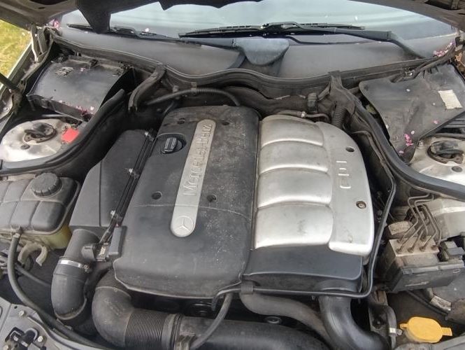 MERCEDES CLASSE C 203 COUPE SPORT PHASE 1