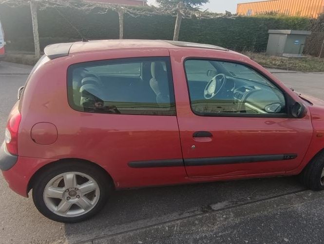 RENAULT CLIO 2 PHASE 2