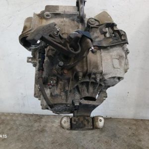 VOLKSWAGEN TRANSPORTER 6 PHASE 1