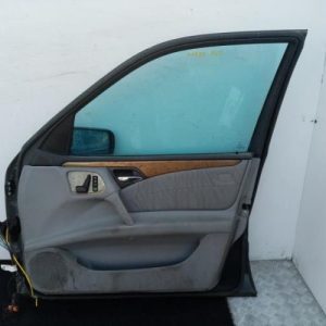 MERCEDES CLASSE E 210 PHASE 1 BREAK