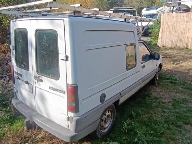 RENAULT EXPRESS PHASE 2