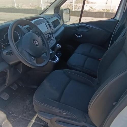 RENAULT TRAFIC 3 COURT PHASE 2