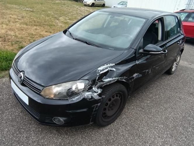 VOLKSWAGEN GOLF 6