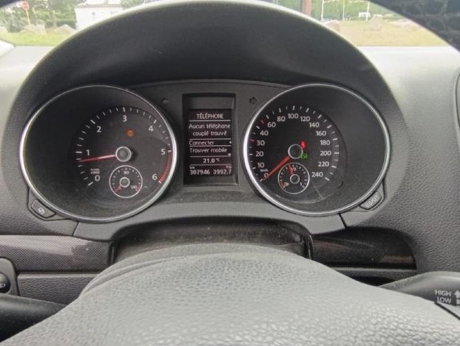 VOLKSWAGEN GOLF 6